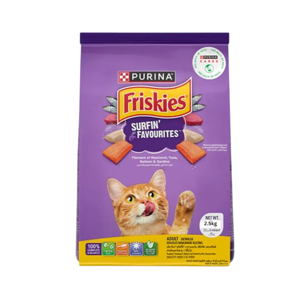 Friskies Adult Surfin  Favourites Dry Cat Food 2.5kg